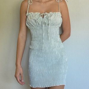 Princess Polly Dress 🌼